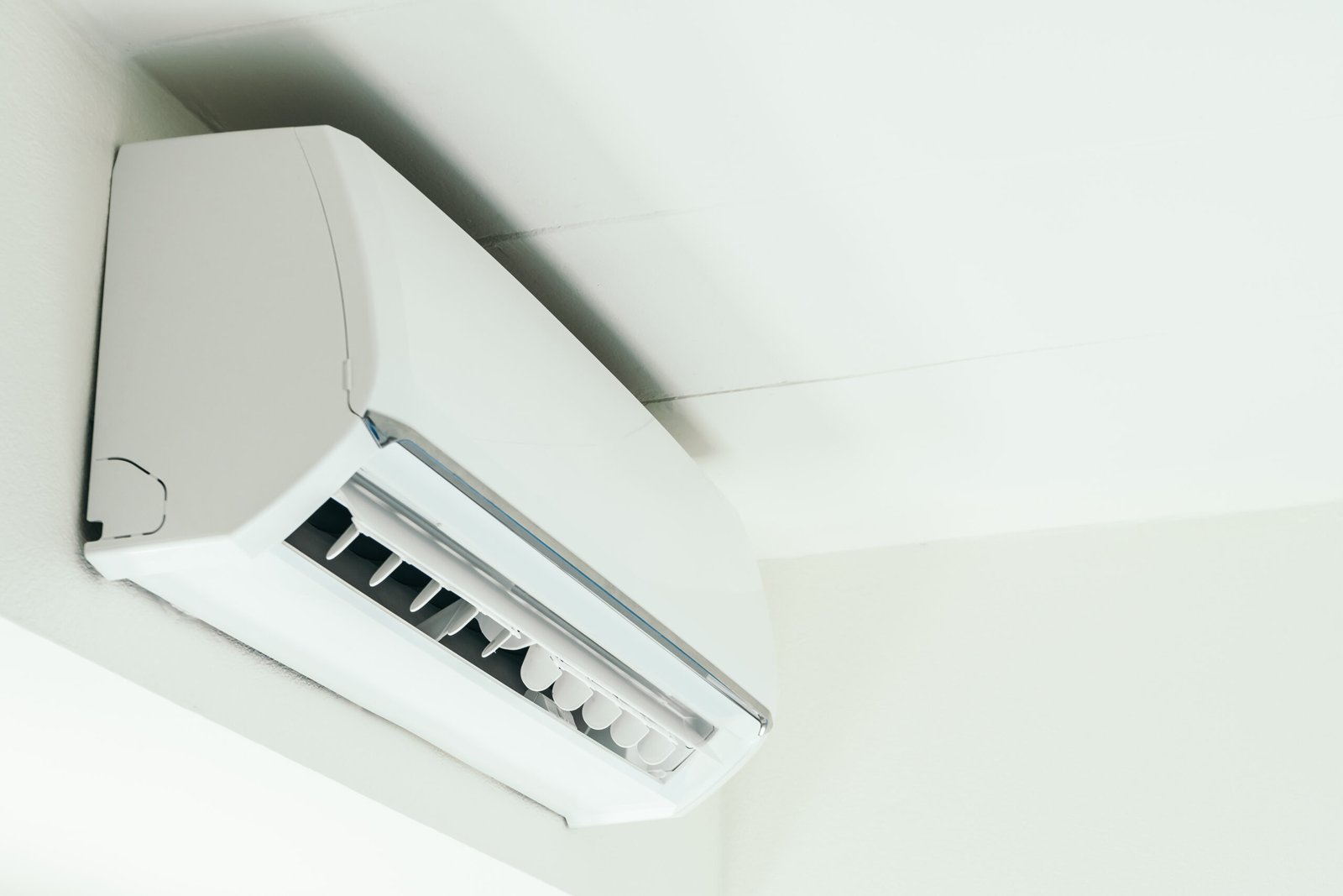 Climatisation murale : entretien régulier pour des performances optimales