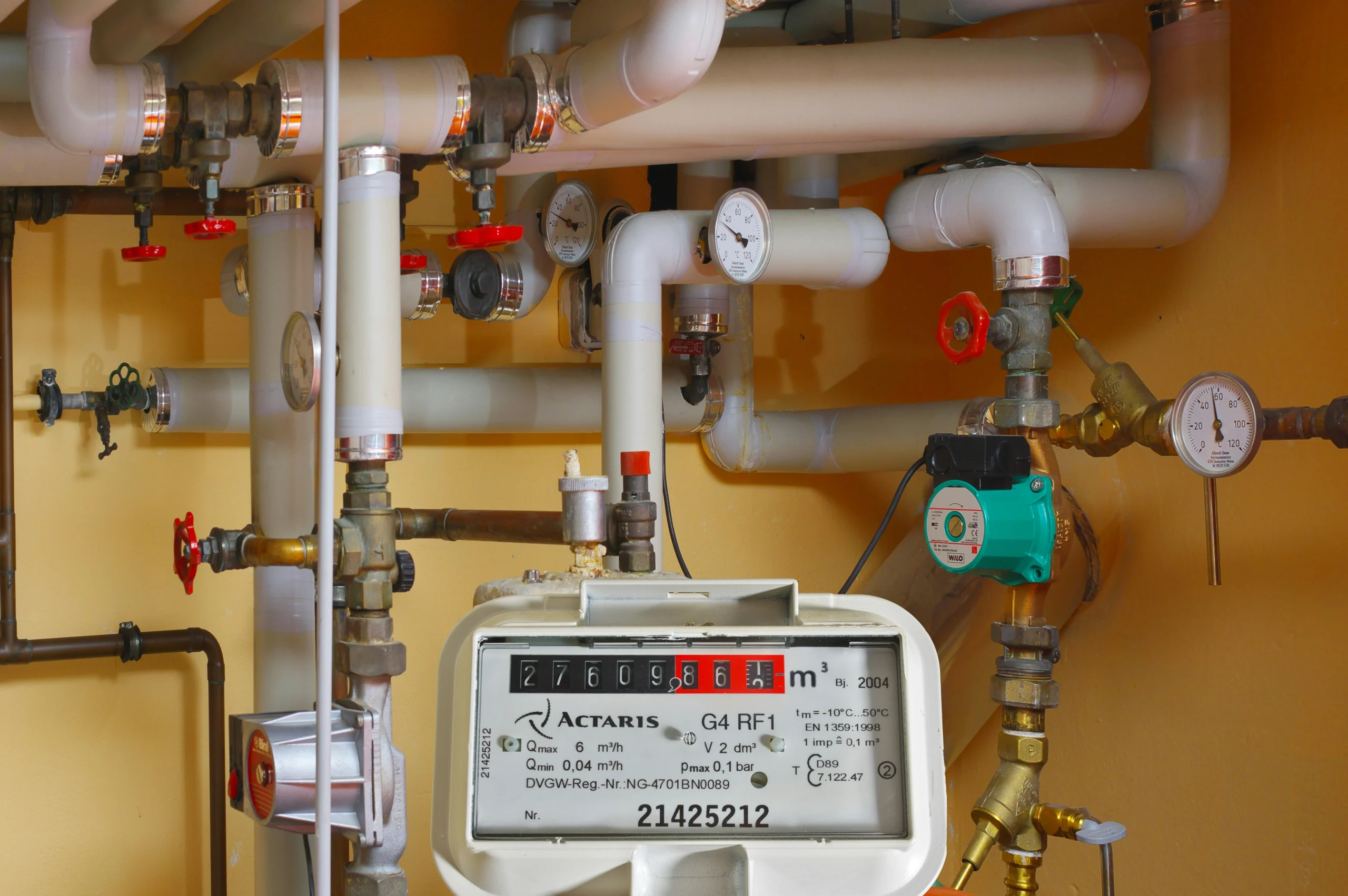 Chaudière gaz et réseau de chauffage nécessitant un désembouage